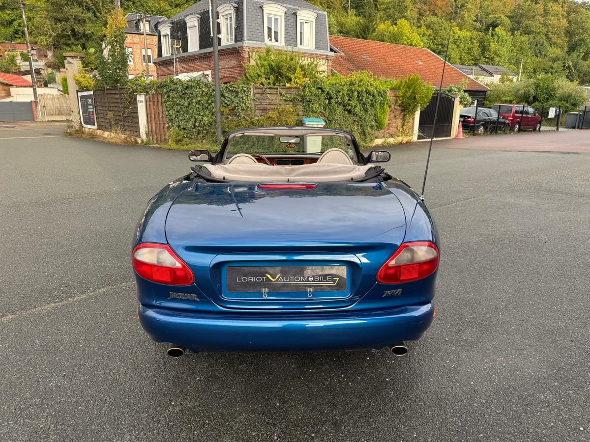 Jaguar XK8 Cabriolet 4.0 V8 285cv - Garantie