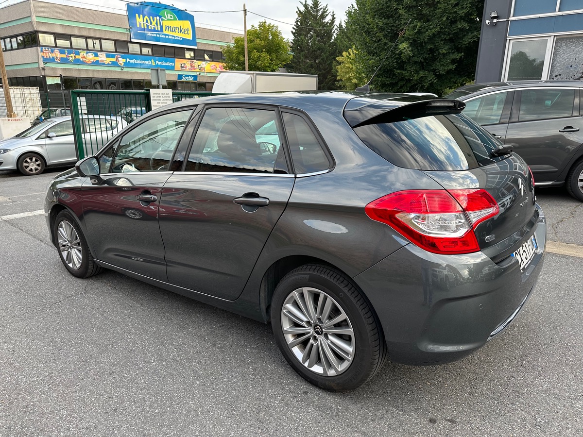 Citroën C4 1.6 e-HDI 115 CV 1er main 4XCART bleu