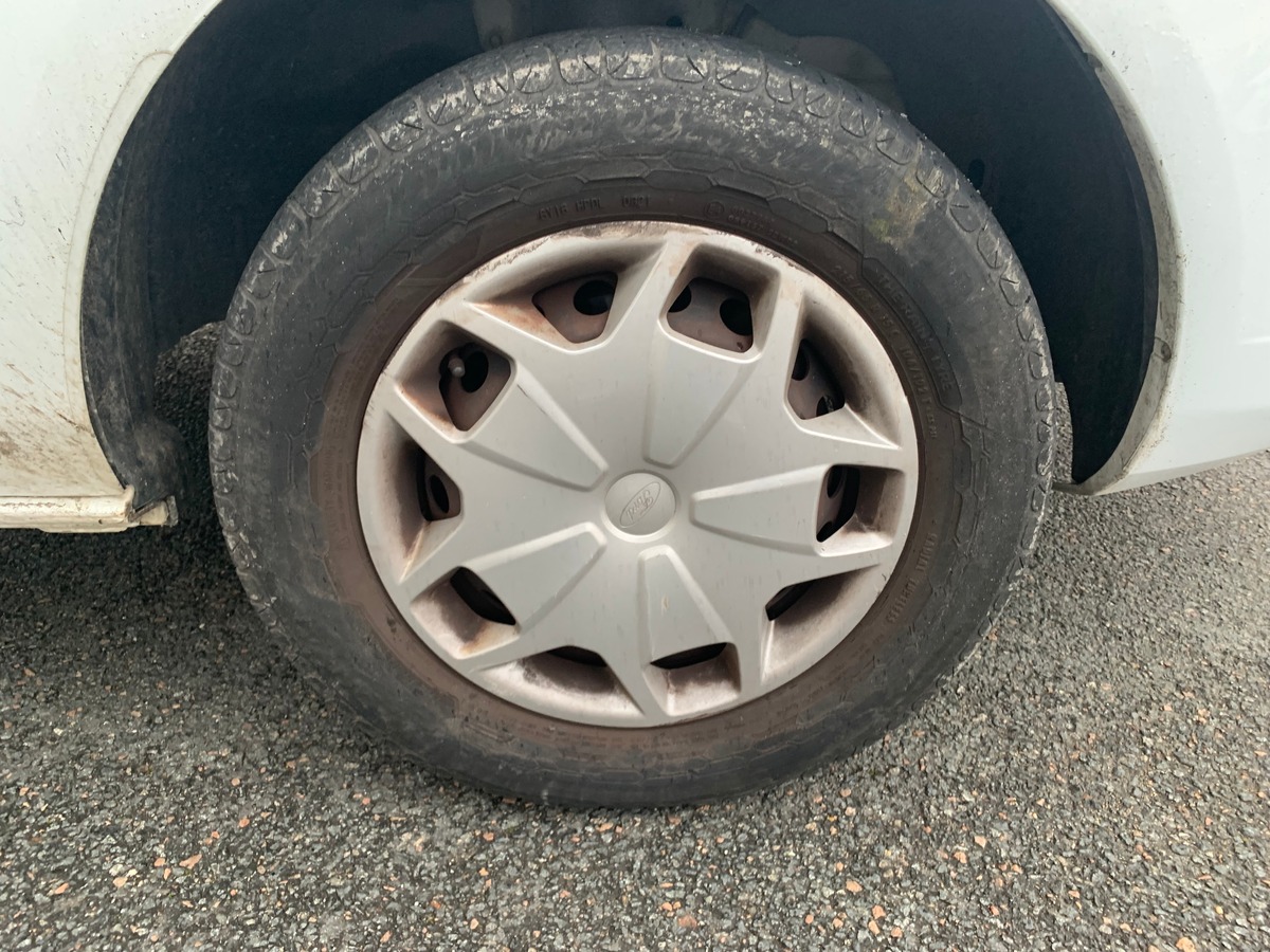 Ford TRANSIT CUSTOM 125 ch | Commandes du système audio au volant | Régulateur/limiteur de vitesse