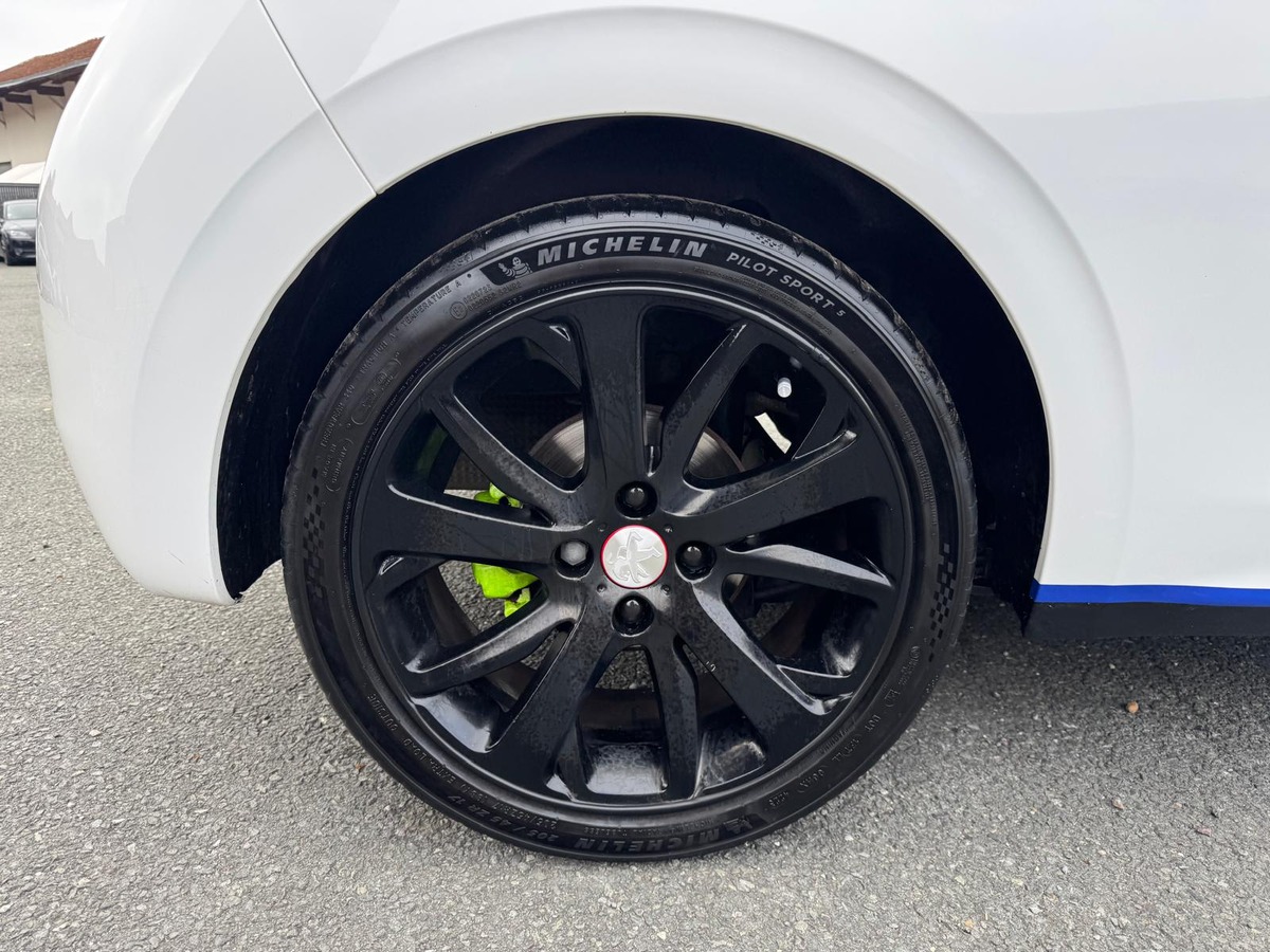 Peugeot 208 1.6 e-HDi 115cv Allure - Garantie