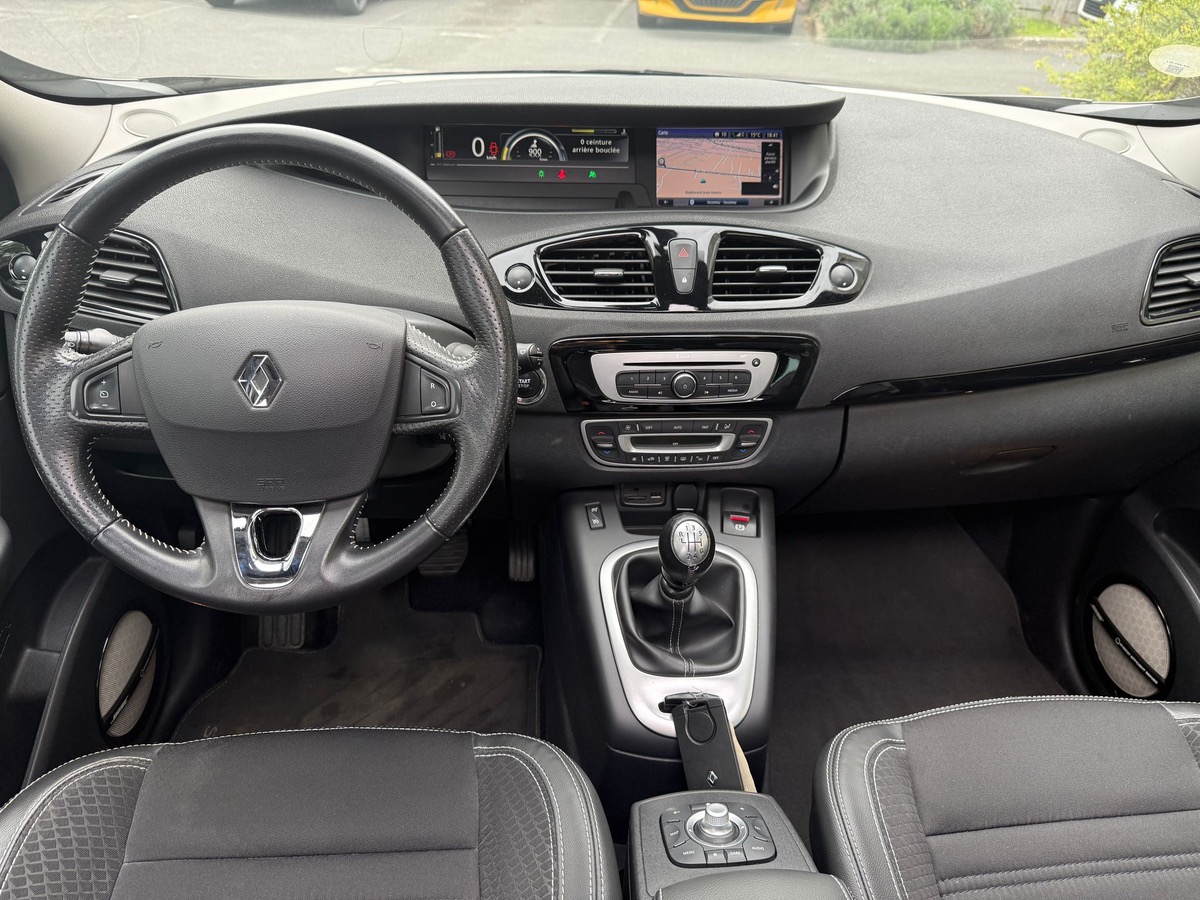 RENAULT Scenic 1.6 DCI 130 CV édition BOSE 1er main 4XCB
