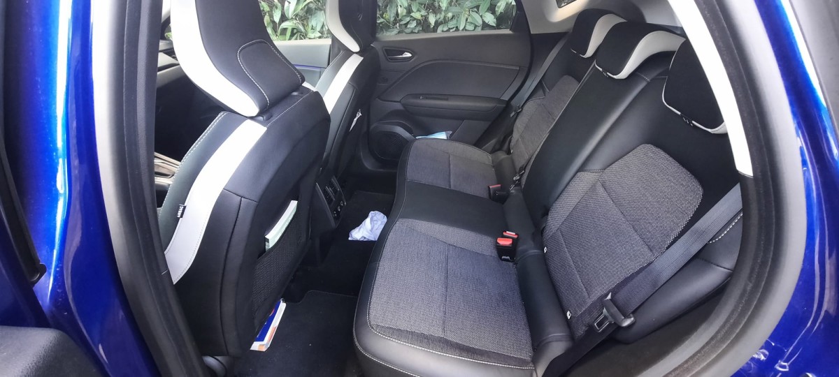 RENAULT captur TCe EDC 140 ch | Intens | Toit ouvrant | Audio Bose | GPS | Système d'accès sans clé