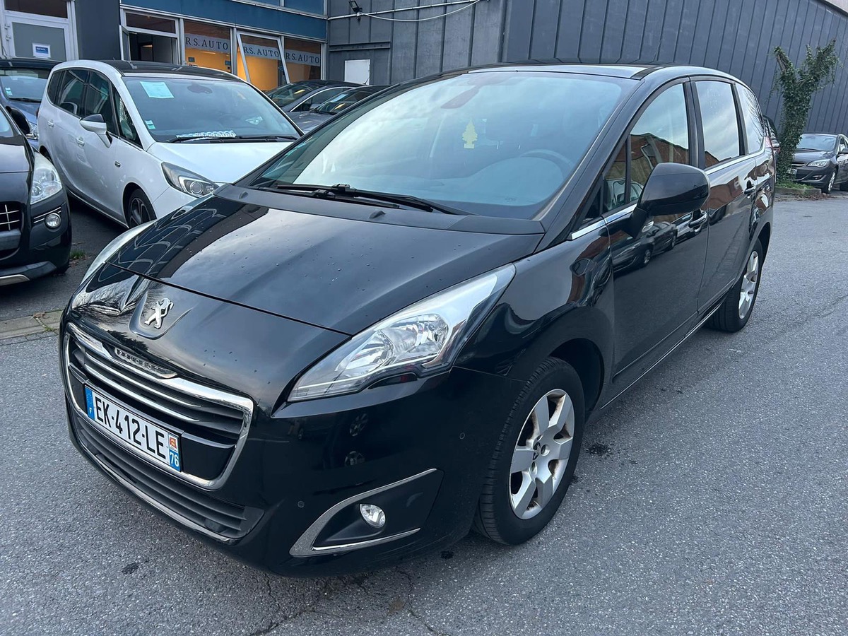Peugeot 5008 1.2 puretech 130 CV allure 1er main 7 pl 4XCBL