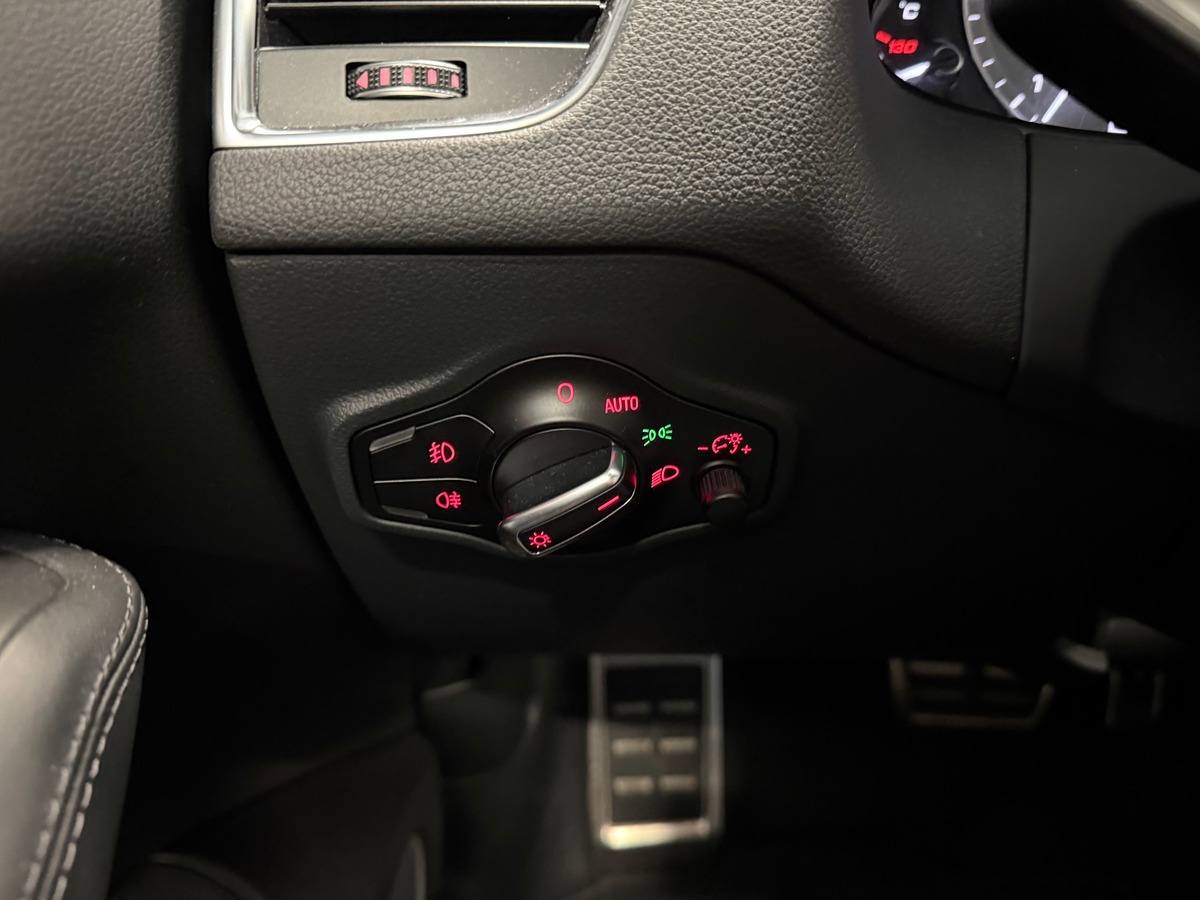 Audi SQ5 3.0 V6 BITDI 313CH QUATTRO Toit Panoramique Ouvrant / Sono Bang & Olufsen / Caméra de Recul