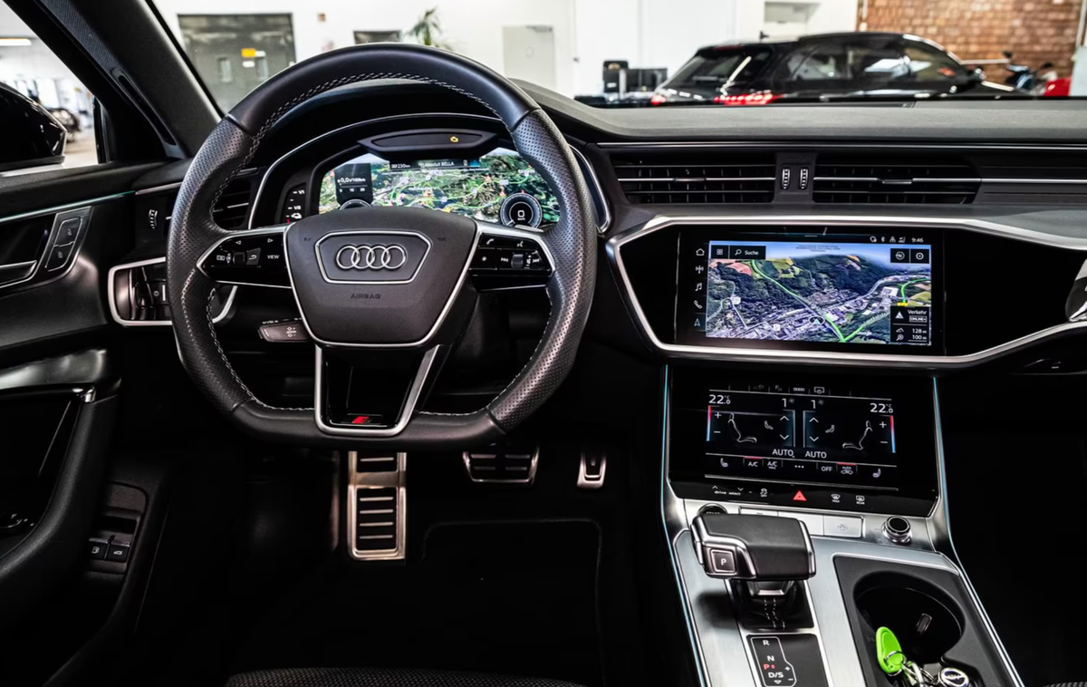 Audi A6 Avant V C8 55 TFSI e 367ch Compétition quattro S tronic 7/VO Allemand/Pas de malus