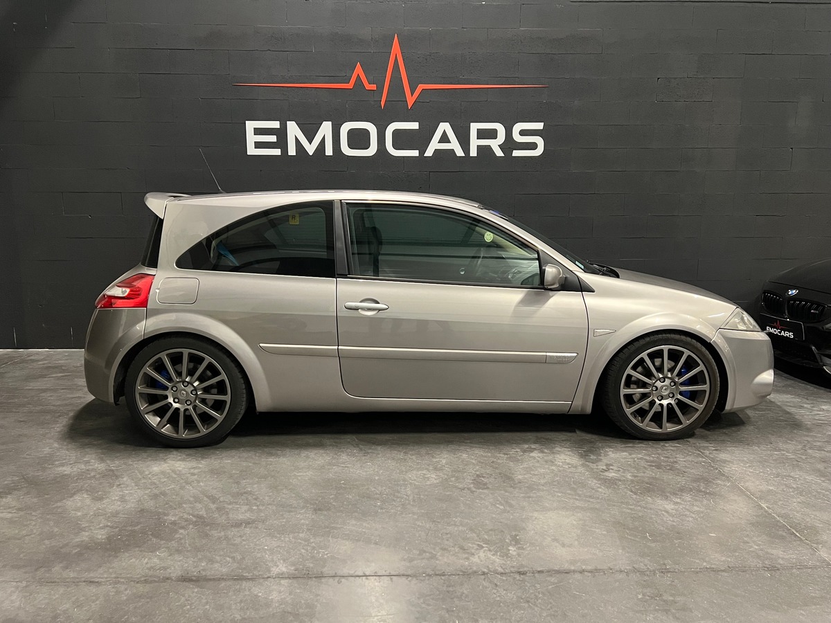 RENAULT Megane 2.0 TROPHY RS