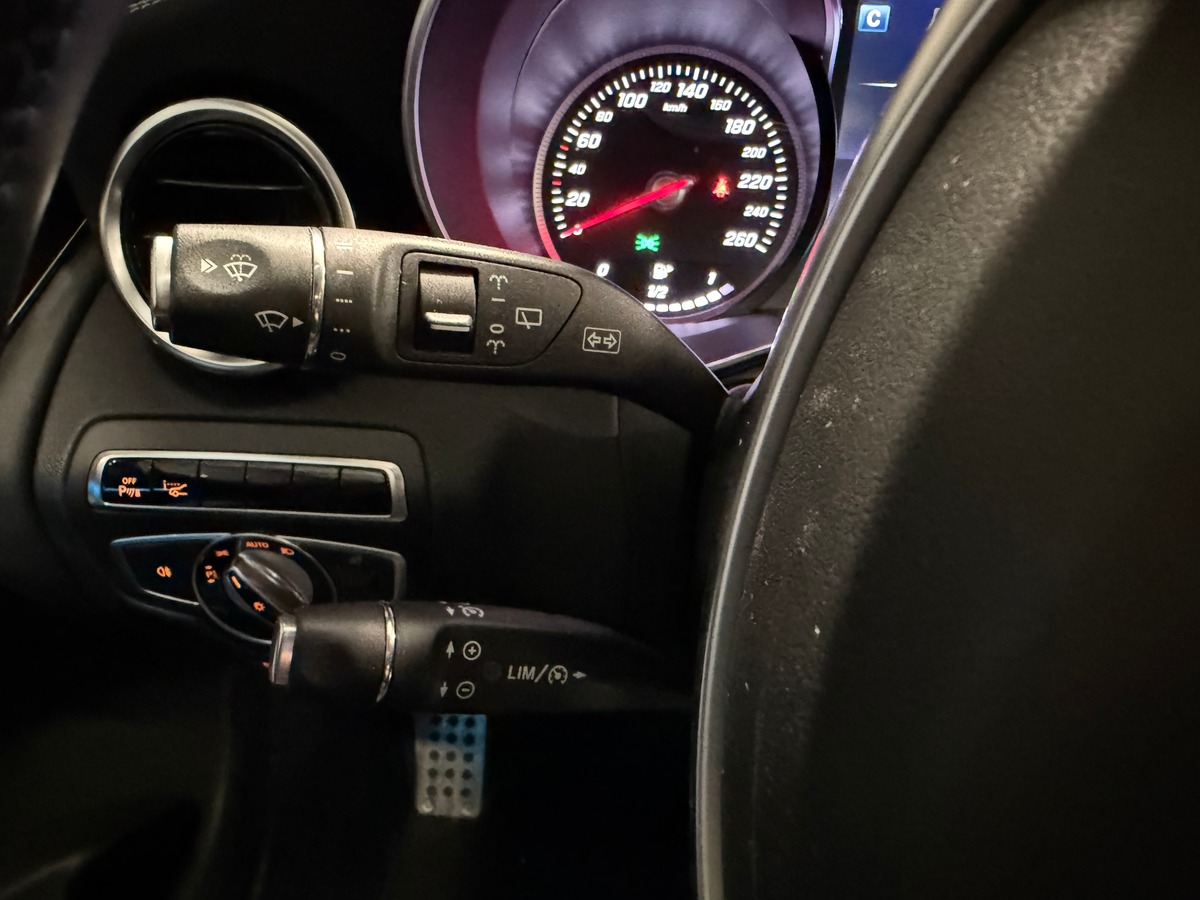 Mercedes Benz GLC 250 d 9G-Tronic 4Matic Caméra de Recul / Lumiere d Ambiande / Sono Burmester