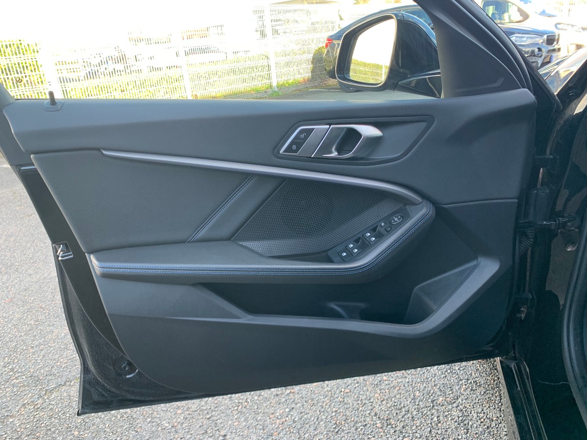 Bmw Série 1 150 ch | 118D | M SPORT | Apple car play Android auto | Caméra de recul