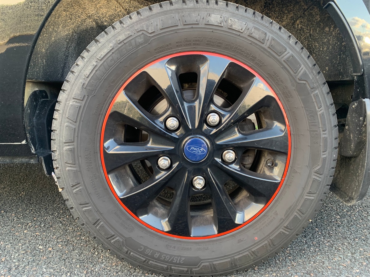 Ford TRANSIT CUSTOM 170 ch | 5 Places | TVA Récupérable