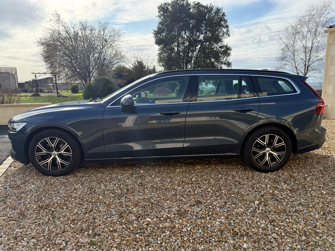 Volvo V60 B4 2.0 Ti 16V Mild Hybrid DCT7 197 cv
