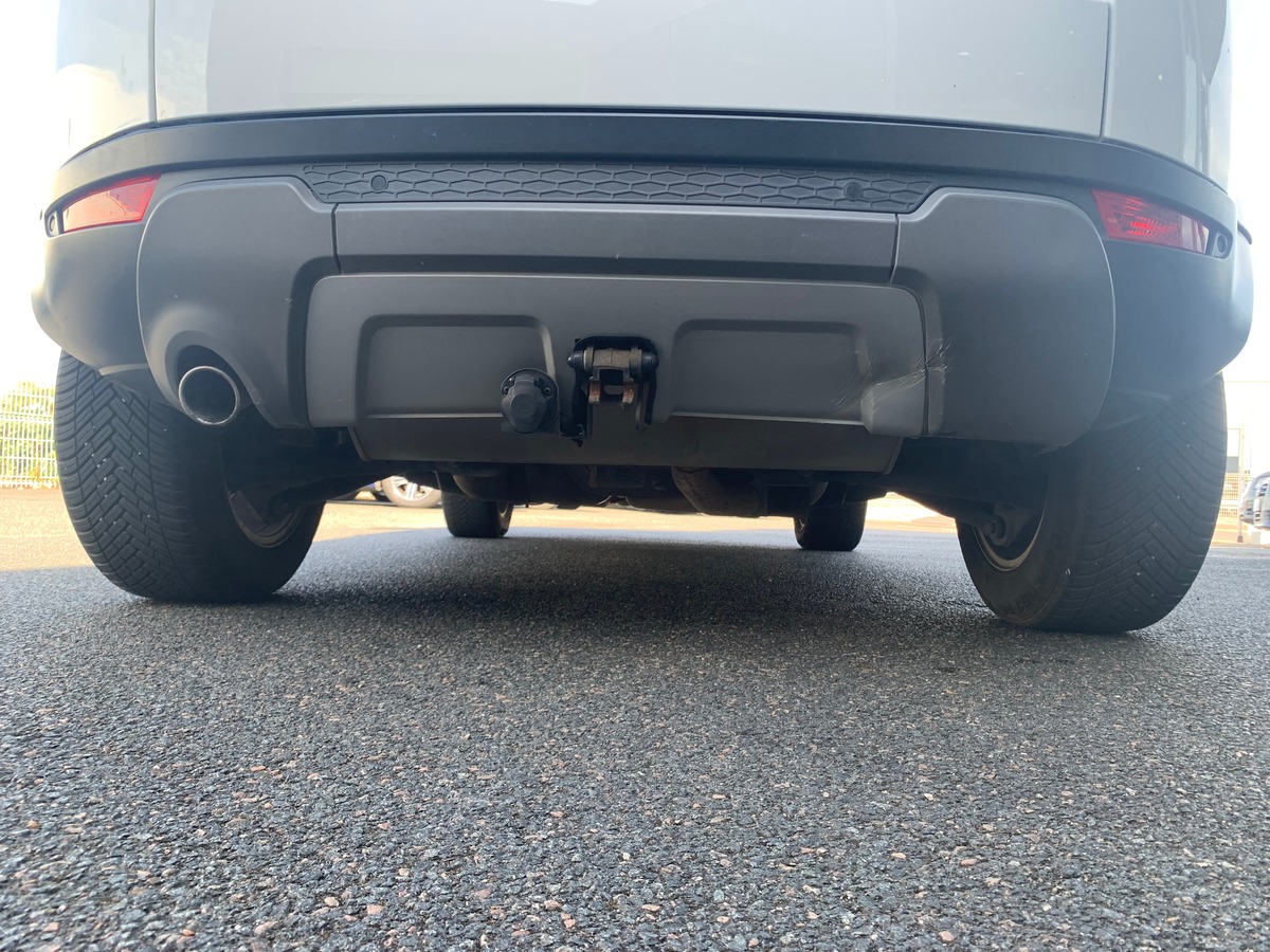 Land-Rover Range Rover Evoque 150 chevaux | Caméra de recul | Cuir | Attelage | Audio MERIDIAN