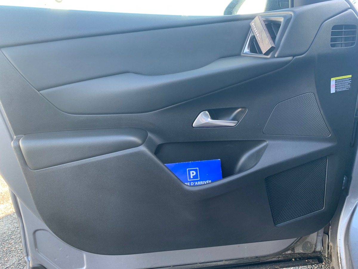DS DS 3 110 chevaux | So Chic | Caméra de recul | Apple car play Android auto | Régulateur vitesse