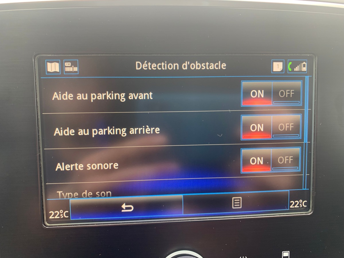 RENAULT Megane IV 100 chevaux | Limited | Caméra de recul | Régulateur de vitesse | GPS | Bluetooth