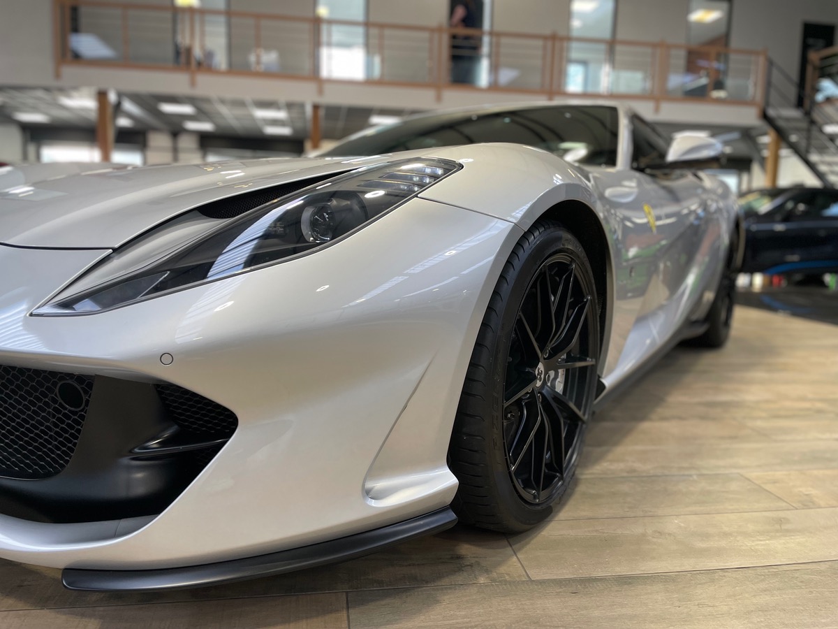 Ferrari 812 SUPERFAST 6.5 V12 800CV - FRANCAISE 