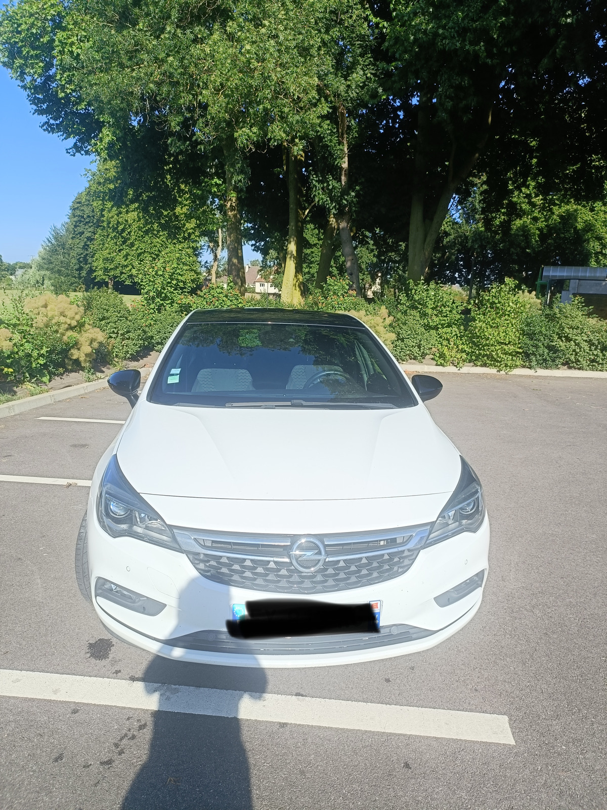 Opel Astra 105 ch | Black edition