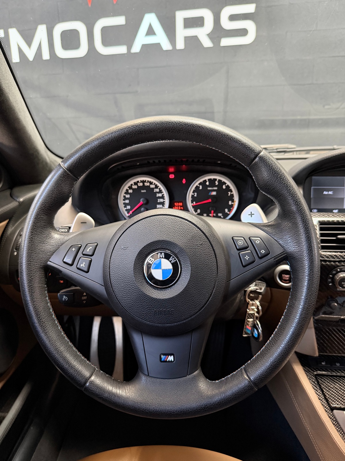 Bmw M6 V10 507 CV SMG7 AKRAPOVIC