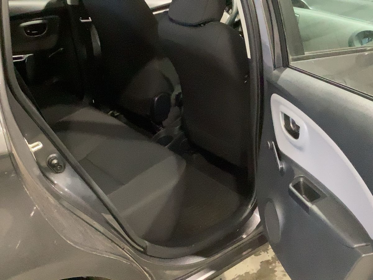 Toyota Yaris III 1.33 VVTi 100