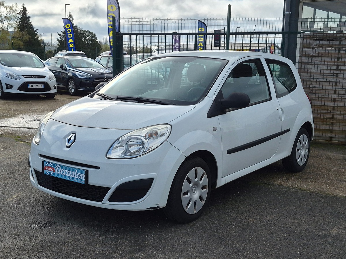 RENAULT Twingo II 1.2 60