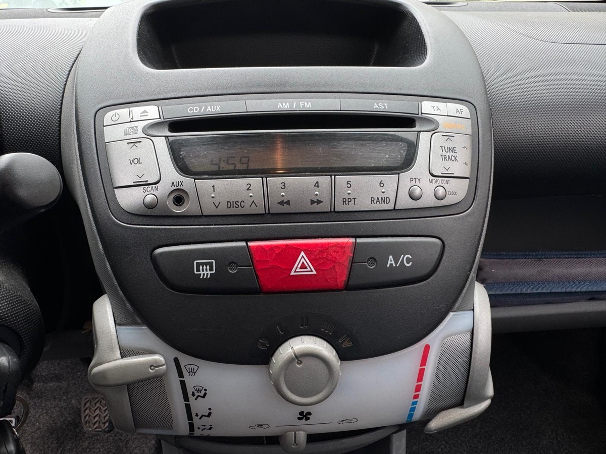 Peugeot 107 1.0 12v 68ch 5 Portes