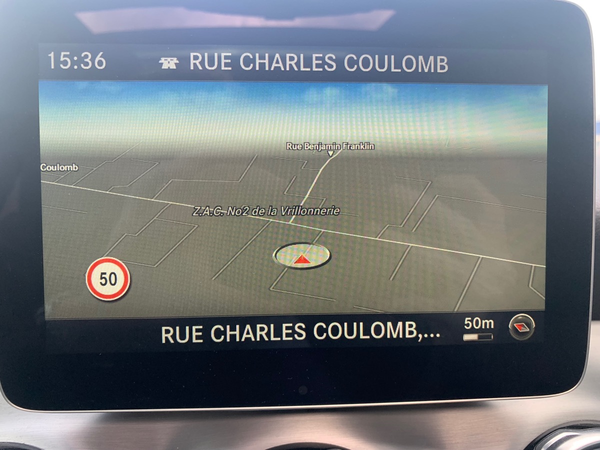 Mercedes-Benz GLA 177 | FASCINATION | Toit Panoramique NEUF | Caméra Recul | Attelage | 4MATIC