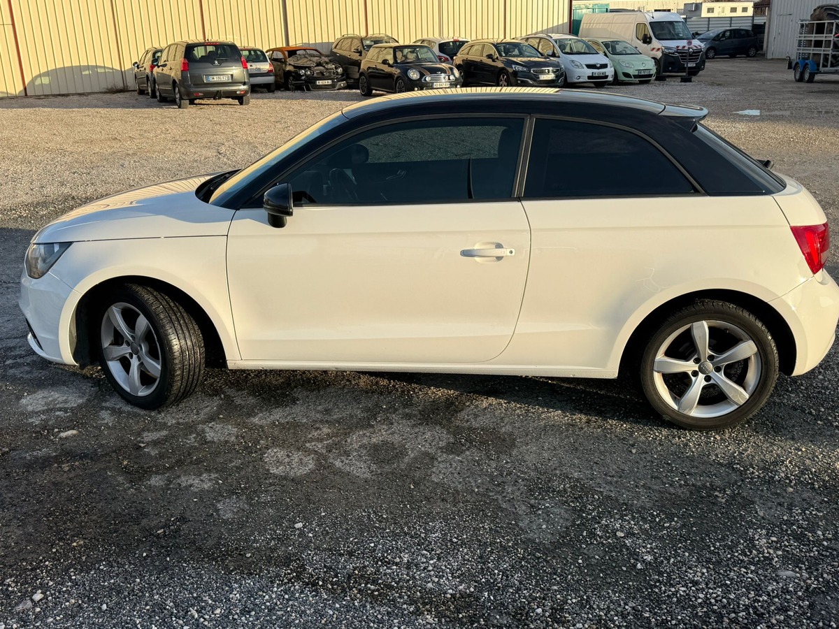 Audi A1 Sportback 3 Portes 1.6 TDI 90 Ch EXCELENTE ETAT GARANTIE 12 MOIS