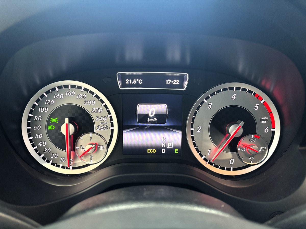 Mercedes-Benz Classe A 220d 7-DCt Sensation