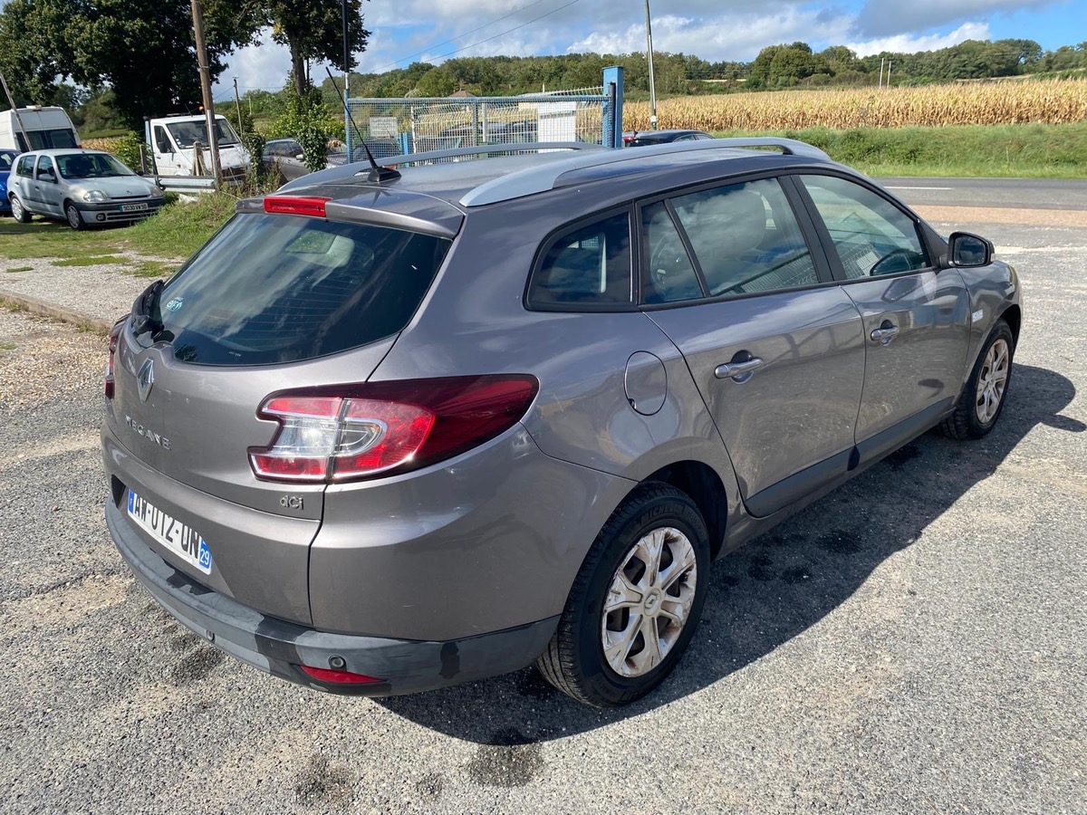 RENAULT Megane 3 estate 1.5 dci 105cv 235695km