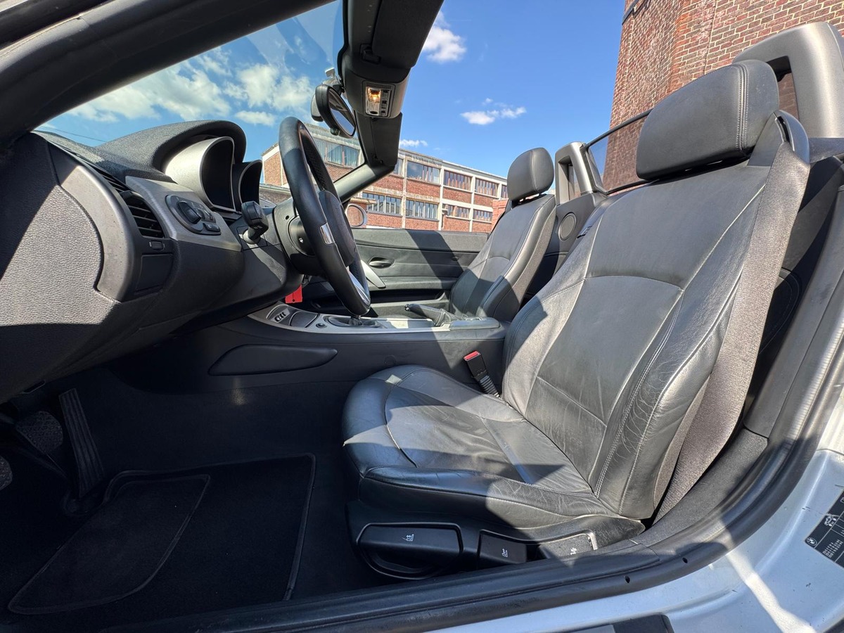 Bmw Z4 Roadster 3.0 231cv boite manuelle - Français - Garantie