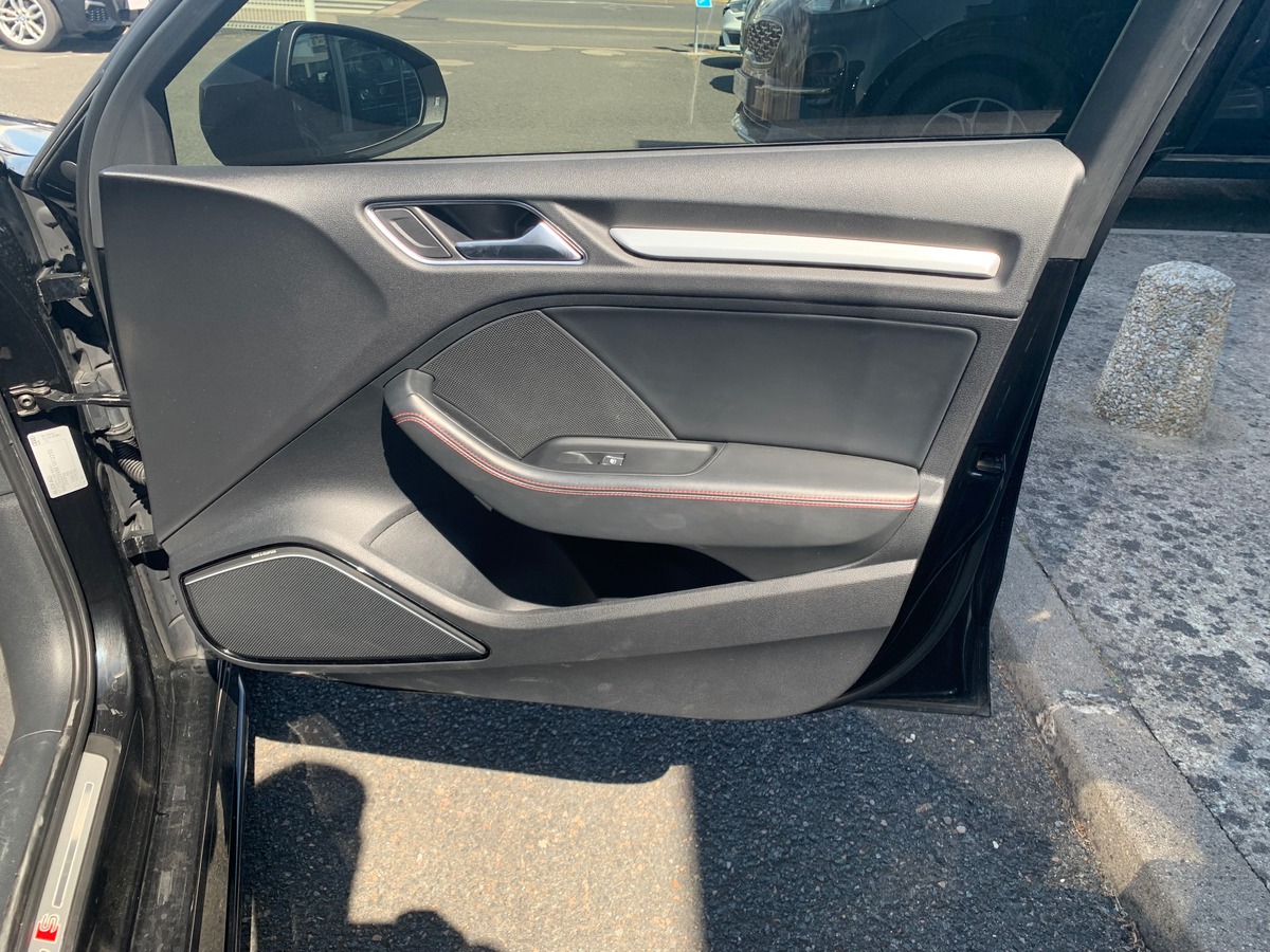 Audi S3 362 ch | Stage 1 | Toit ouvrant | Bang & Olufsen | Régulateur vitesse | Radars | Berline