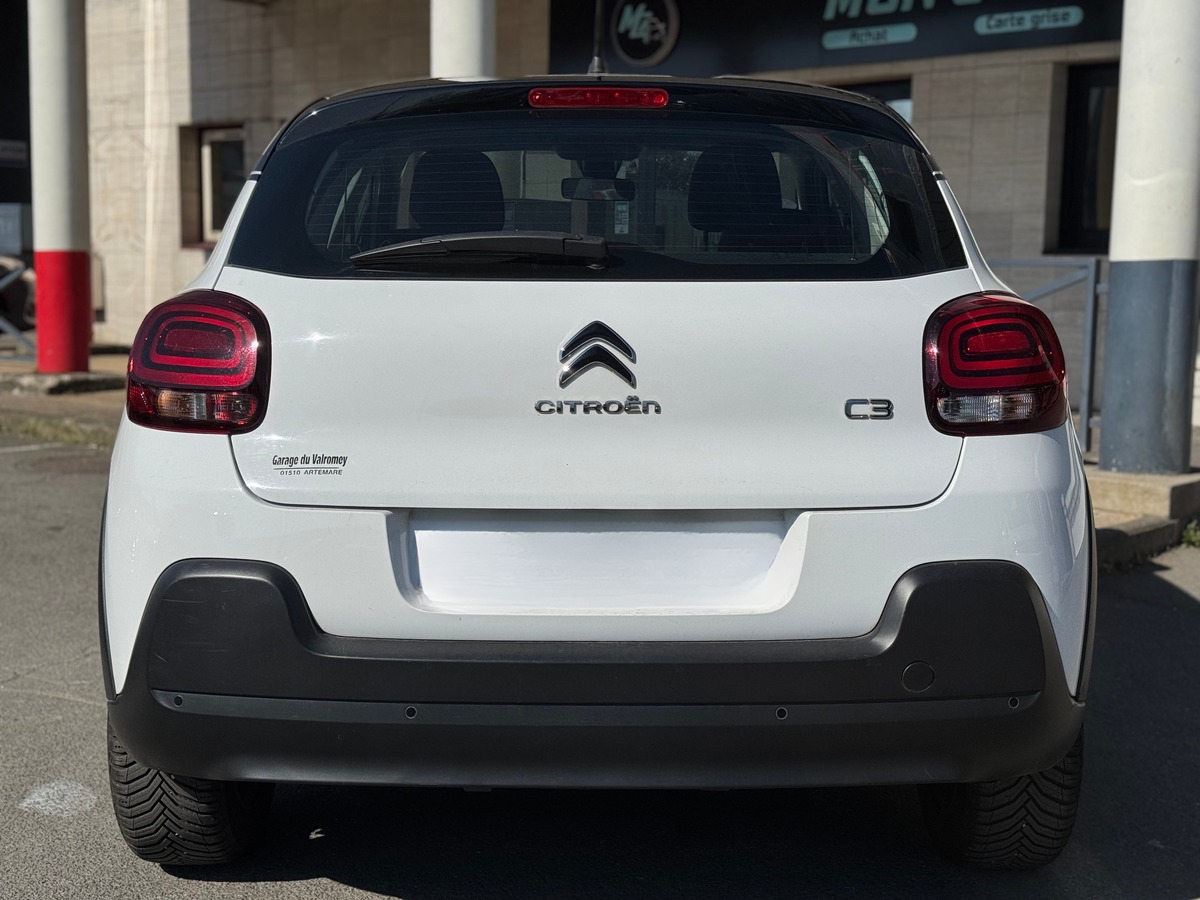 Citroën C3 Phase 3 Shine S&S 110 cv - Carnet d'entretien complet - Courroie changée - Apple Carplay