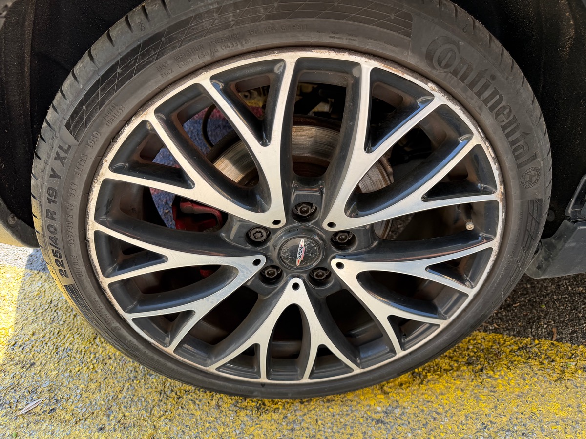Mini Countryman JCW  218 CV ALL4 / Toit Ouvrant / GPS / Jantes Works / Intérieur Cuir  /Full Options