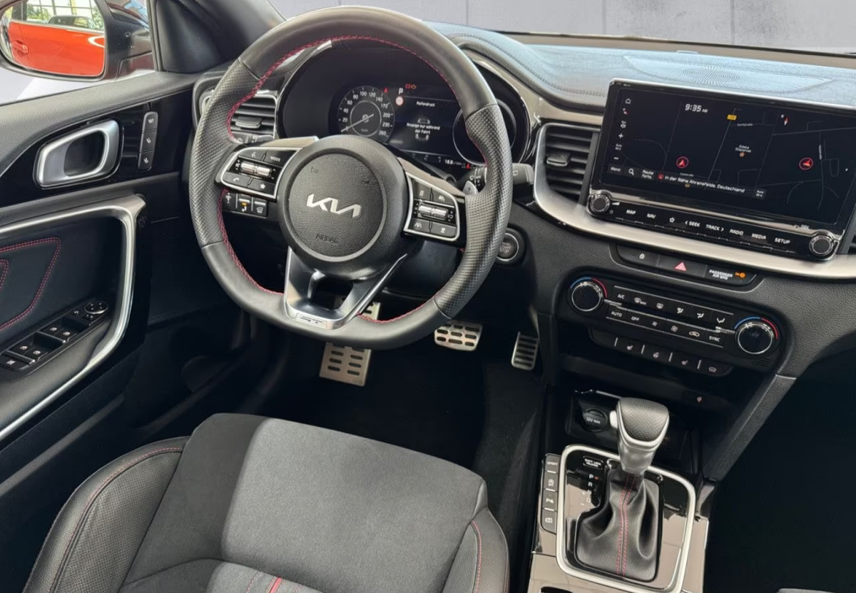 Kia Pro Cee'd 1.6 T-GDI 204ch GT DCT7