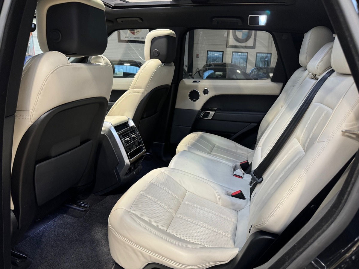Land-Rover Range Rover Sport P400e 404ch HSE DYNAMIC BLACK PACK 1ere MAIN