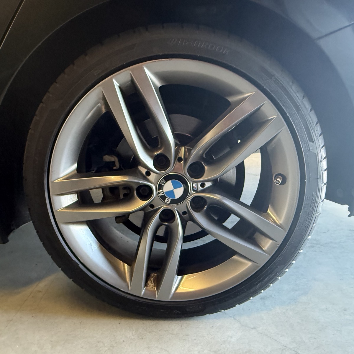 Bmw Série 1 116d M SPORT  /BVA8 STEPTRONIC /CUIR /SIÈGES CHAUFFANTS / GPS /CAMÉRA