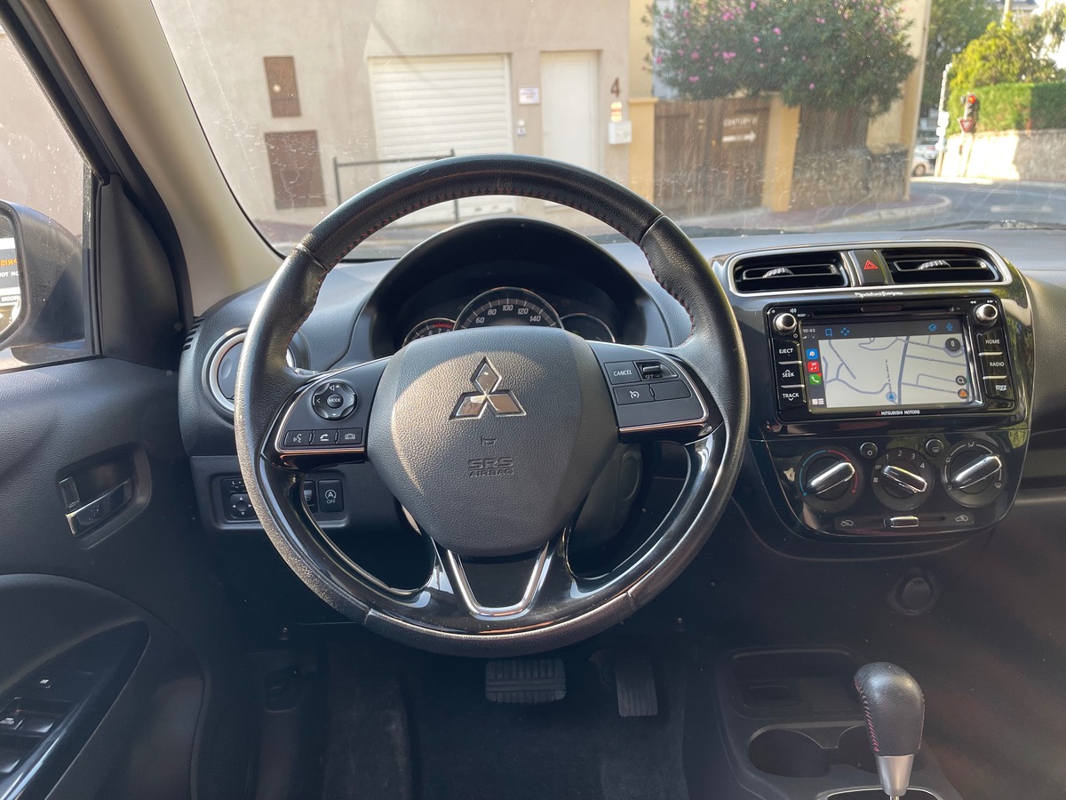 Mitsubishi SPACESTAR 1.2 i MIVEC 80 CV /  Phase 2 / CarPlay / Black Collection / 5 Portes