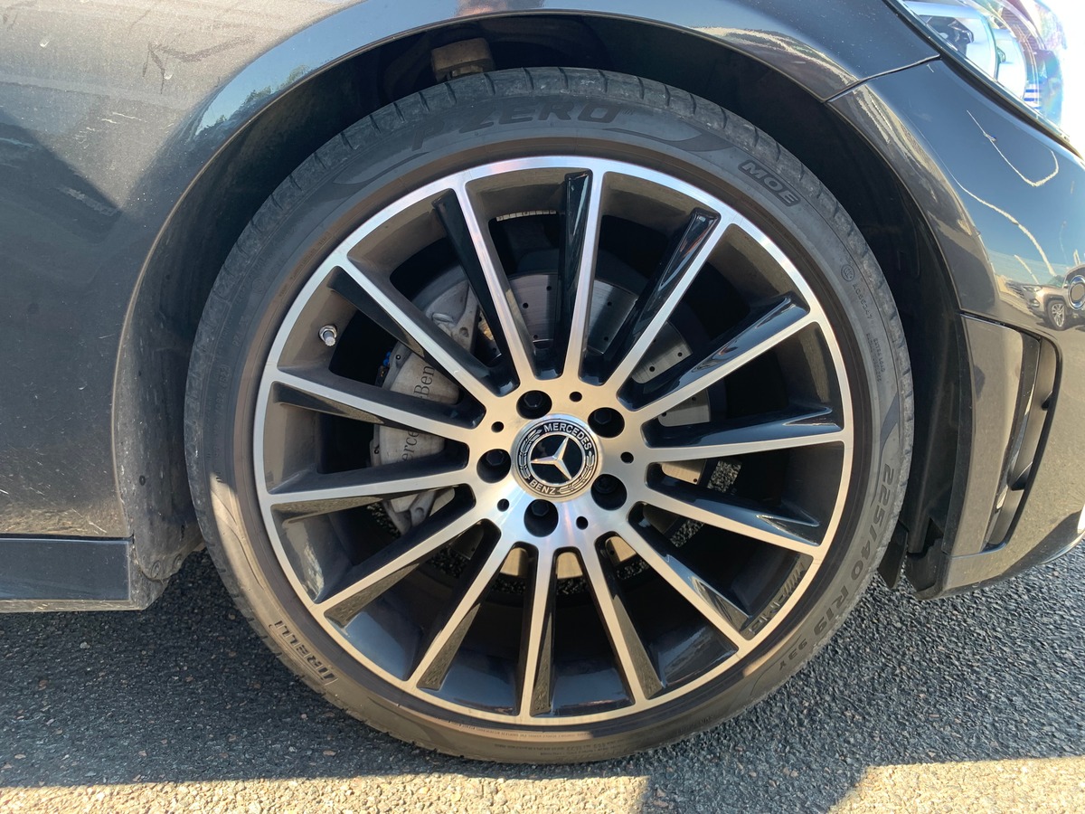 Mercedes-Benz Classe C Coupé 194 | AMG Line | Toit ouvrant | Siéges électriques | Garantie MERCEDES