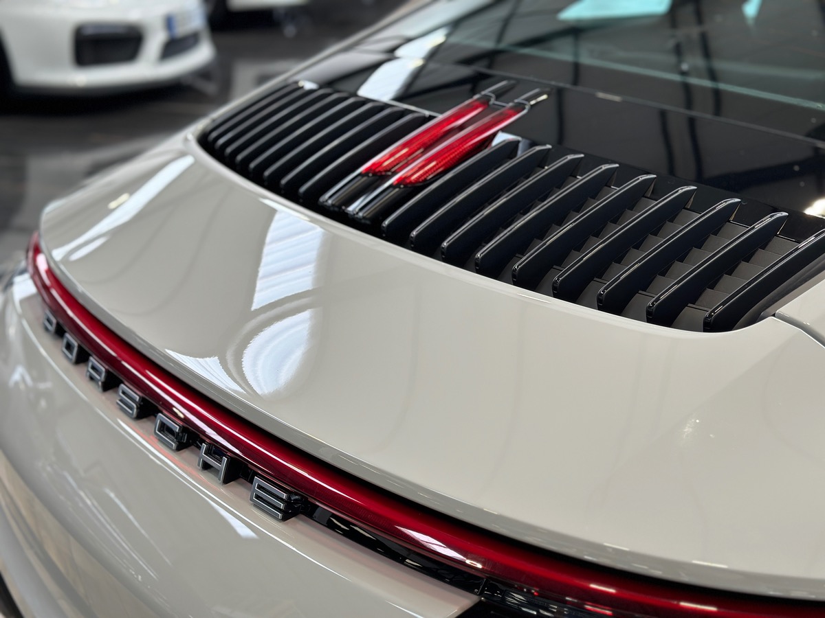 Porsche 911 Type 992 Carrera 3.0 385 ch PDK