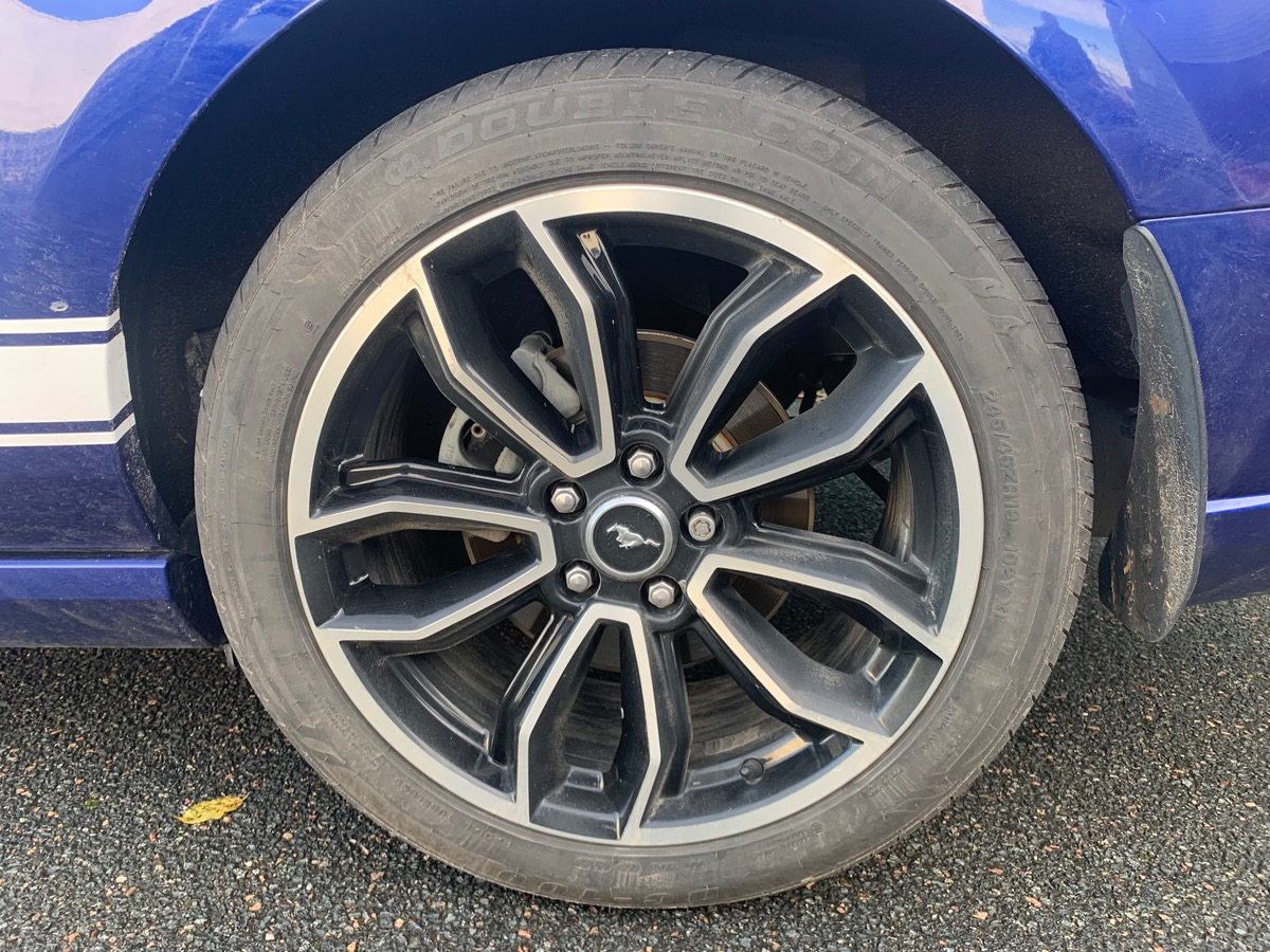 Ford MUSTANG GT V8 425 ch | GT | Aide stationnement arrière | Phares bi xénon | Jantes 19