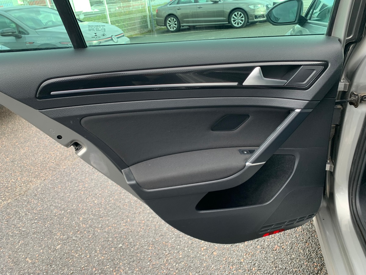 Volkswagen Golf 105 ch | Régulateur vitesse | Radar de stationnement avant arriére | GPS | Bluetooth