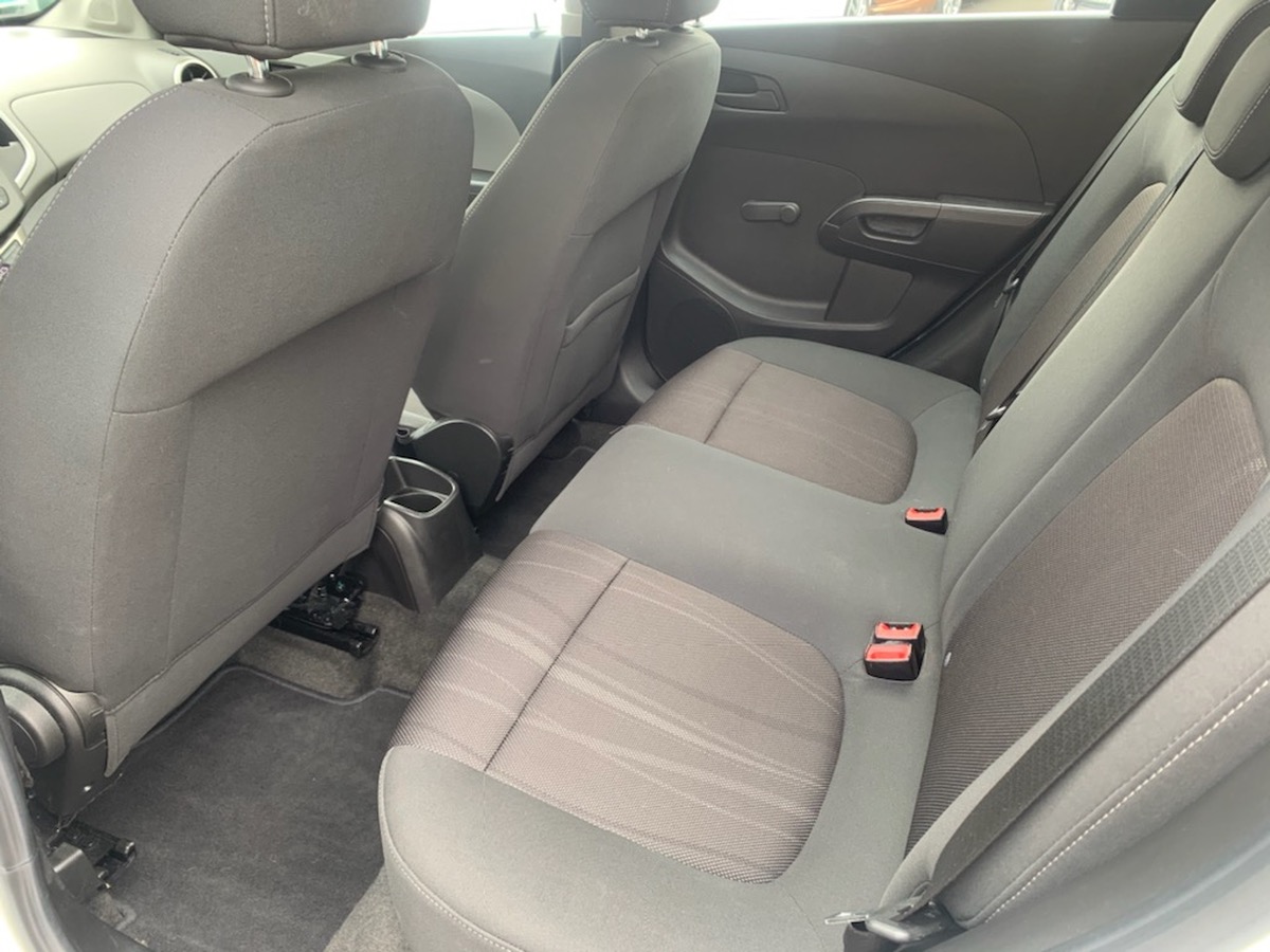 Chevrolet Aveo 1.3 VCDI 75 CV 4XCArte bleu