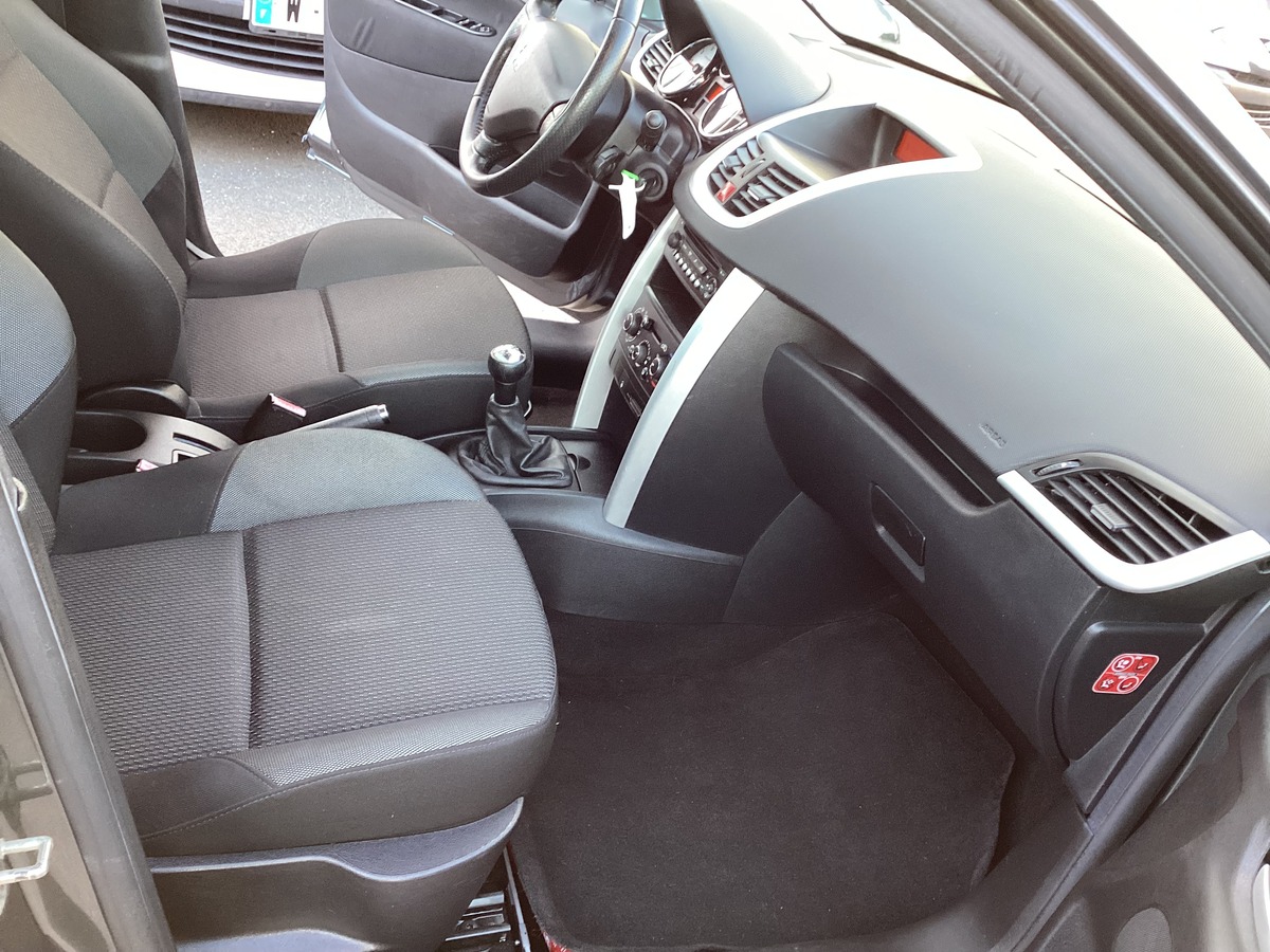 Peugeot 207 1.4 VTI Tendance