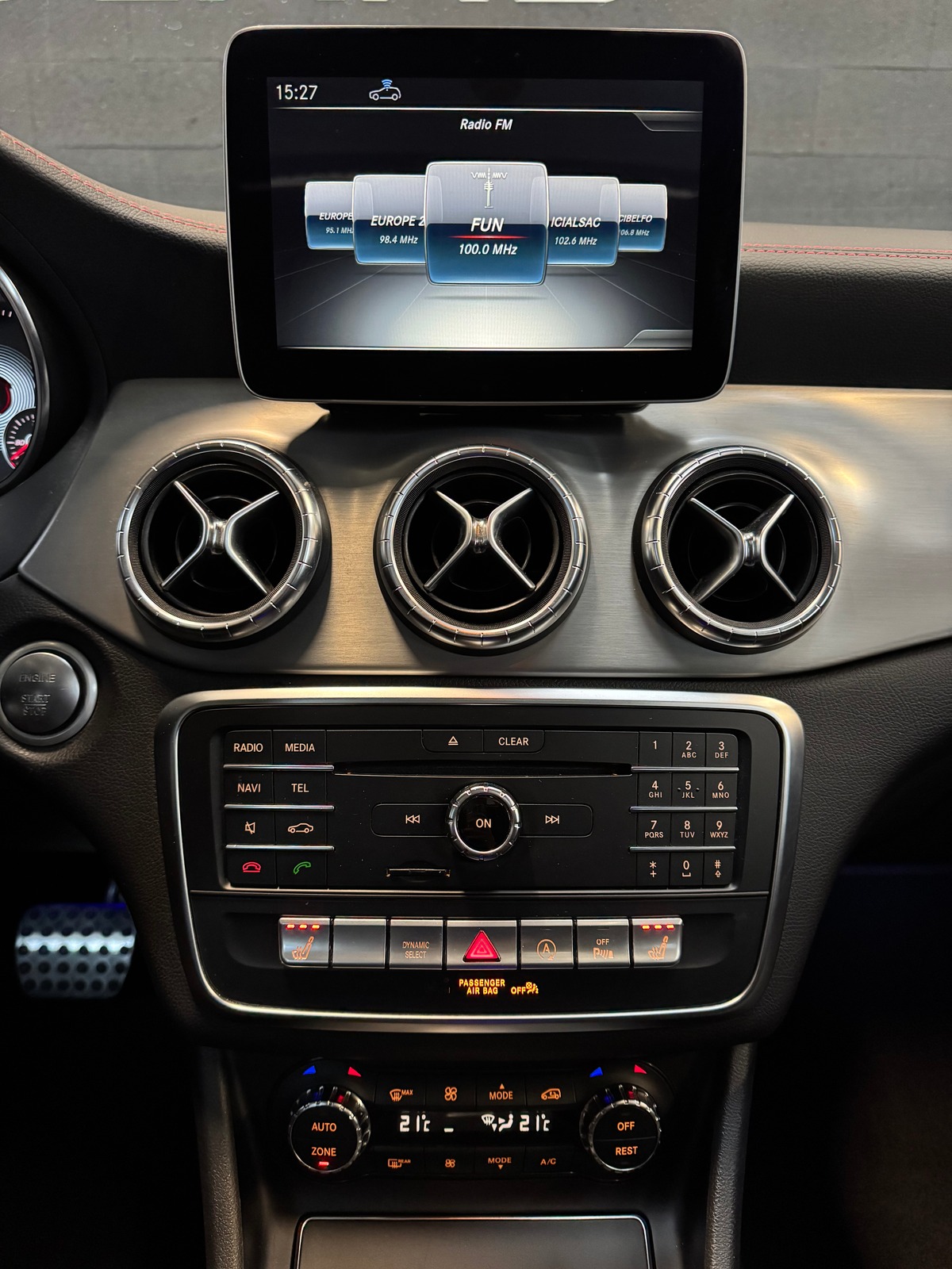 Mercedes Benz CLA Shooting Brake 220 d Fascination 4Matic 7G-DCT