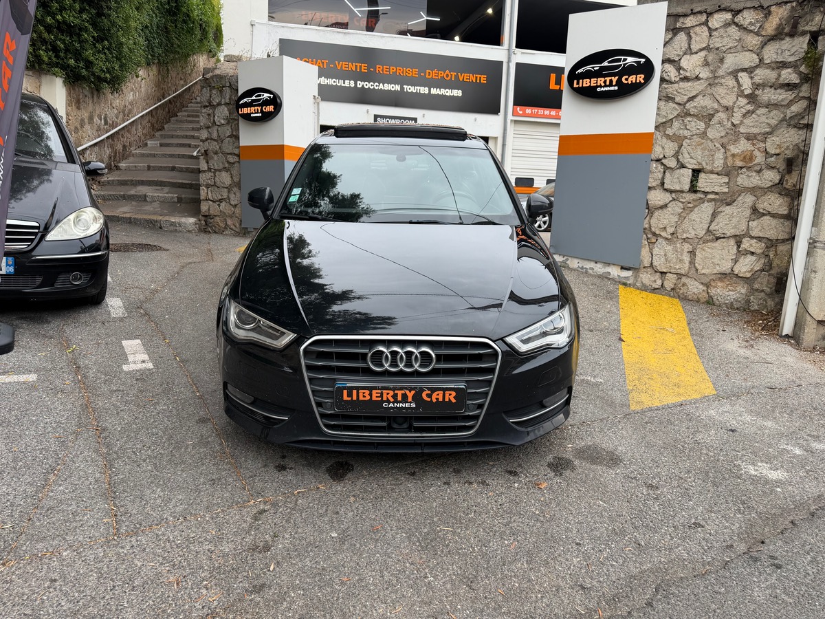 Audi A3 1.8 TFSI 180 CV / S-Tronic7  /Toit Ouvrant / Jantes S Line / Interieur Cuir Alcantara/GPS