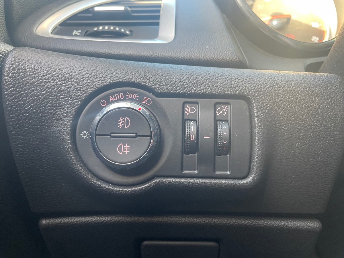 Opel Astra 1.6 turbo 180 sport