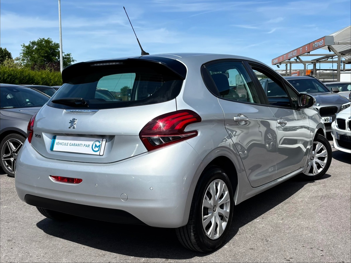 Peugeot 208 Société 1.6 hdi 75 BVM5