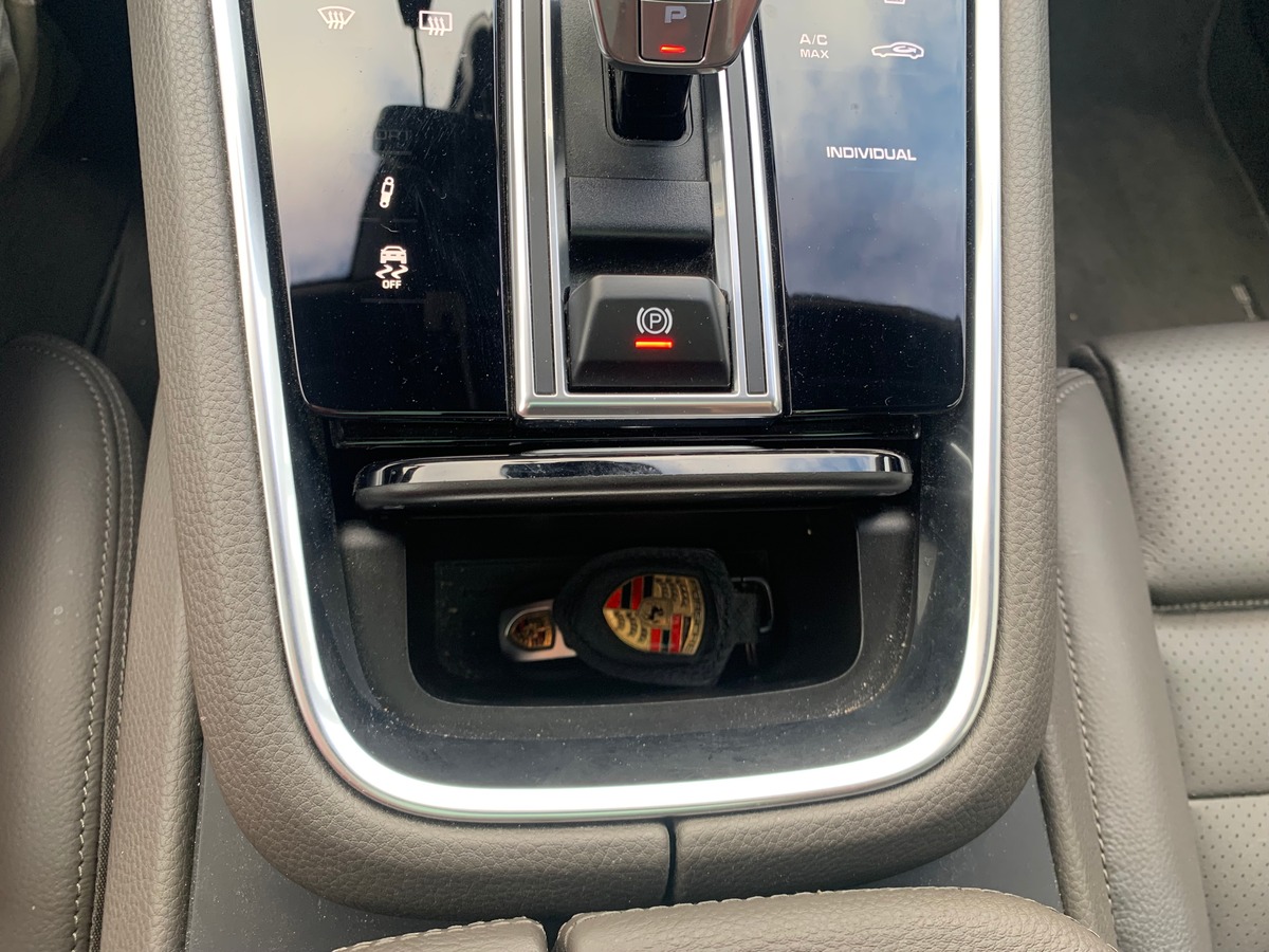 Porsche Panamera 465 ch | Platinium Edition | 4 E- Hybrid | TVA Récupérable | Jantes Sport Exclusive