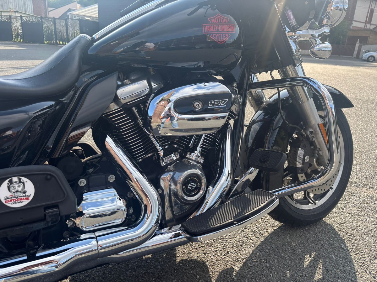 Harley Davidson Electra Glide Standard FLHT - Entretien complet HD