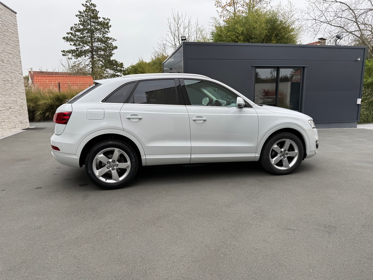 Audi Q3 2.0L TDI 140 AMBITION LUXE / CARNET / 156937 KMS