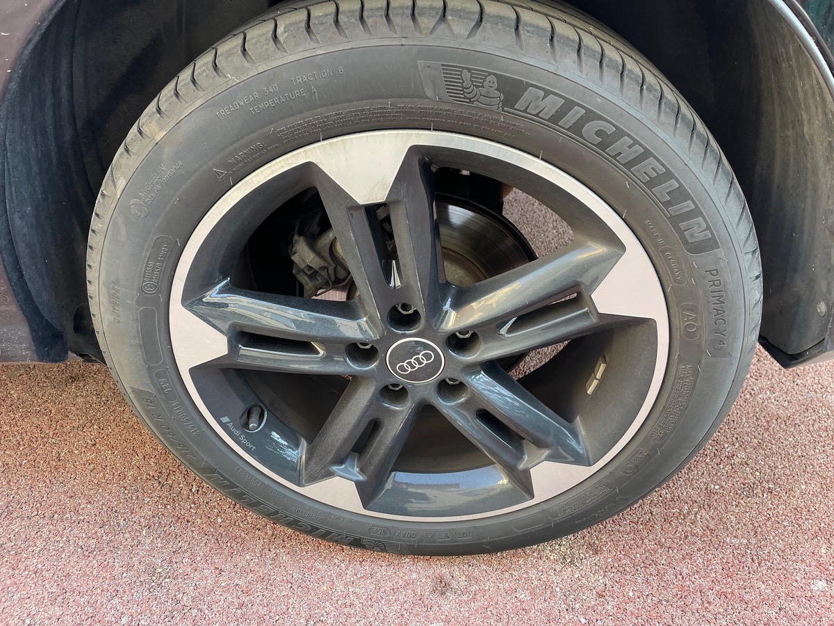 Audi Q2 35 TFSI 150 cv / Toit Ouvrant / Virtual Cockpit / Pack Black /