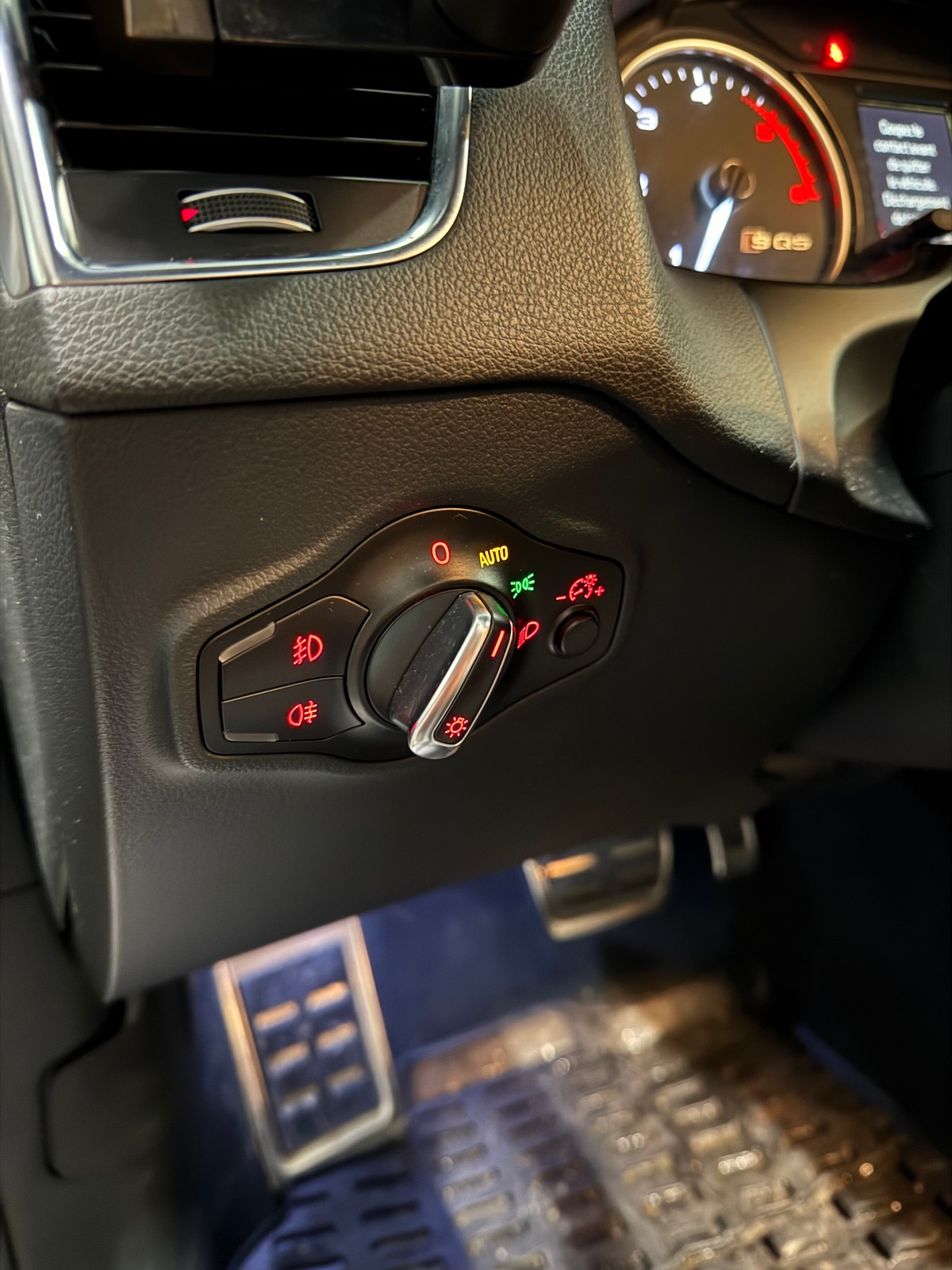 Audi SQ5 3.0 TDI V6 313 BI-TURBO QUATTRO